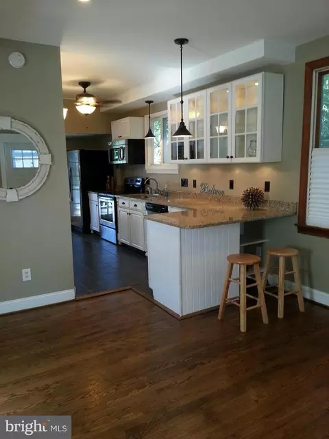 Kitchen - 736 Overbrook Rd, Baltimore, MD 21212 photo 3 of 8