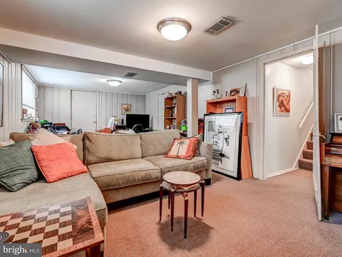 2417 Hunt Dr, Baltimore, MD 21209 photo 18