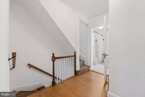 38 Dunkirk Rd, Baltimore, MD 21212 photo 12