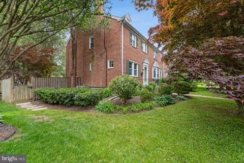 38 Dunkirk Rd, Baltimore, MD 21212