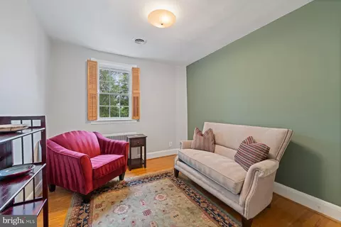 38 Dunkirk Rd, Baltimore, MD 21212 photo 13