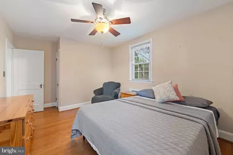 38 Dunkirk Rd, Baltimore, MD 21212 photo 17