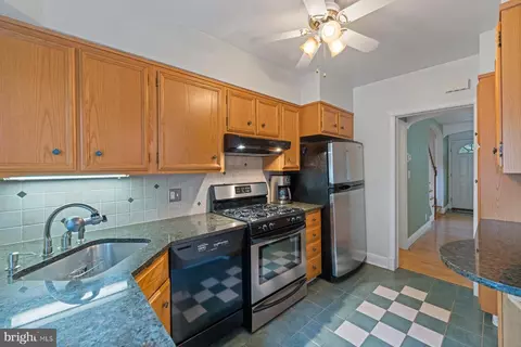38 Dunkirk Rd, Baltimore, MD 21212 photo 25