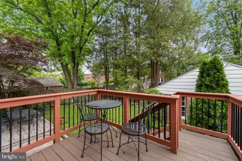 38 Dunkirk Rd, Baltimore, MD 21212 photo 8