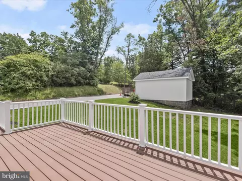Exterior - 4501 Poplar Ave, Halethorpe, MD 21227 photo 4 of 6