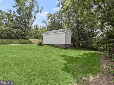 Exterior - 4501 Poplar Ave, Halethorpe, MD 21227 photo 6 of 6
