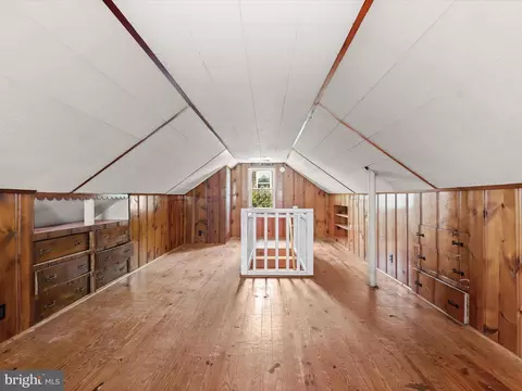 Entry Way - 1130 Stephen Dr, Middle River, MD 21220 photo 2 of 2
