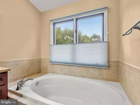 20 Stridesham Ct, Baltimore, MD 21209 photo 25