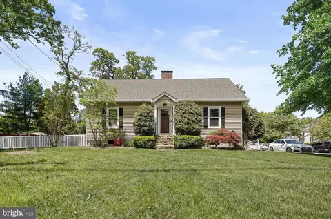 217 E Chatsworth Ave, Reisterstown, MD 21136