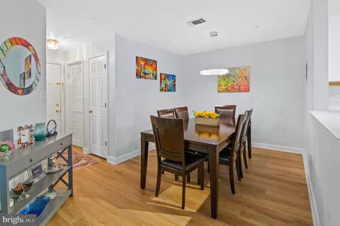 Dining - 2320 Falls Gable Ln #J, Baltimore, MD 21209 photo 2 of 2