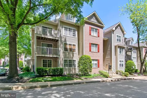 2320 Falls Gable Ln #J, Baltimore, MD 21209