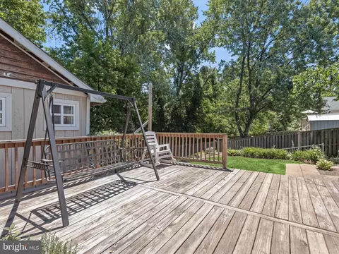 Exterior - 5723 1st Ave, Halethorpe, MD 21227 photo 7 of 17