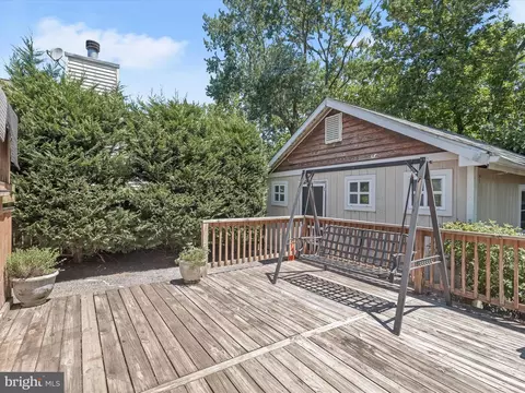Exterior - 5723 1st Ave, Halethorpe, MD 21227 photo 6 of 17