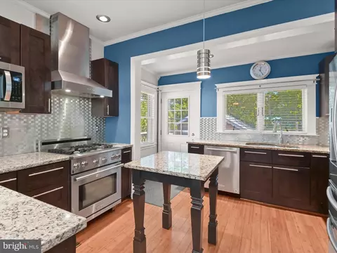 Kitchen - 5723 1st Ave, Halethorpe, MD 21227 photo 4 of 7