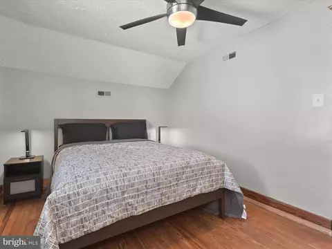 Bedroom - 5723 1st Ave, Halethorpe, MD 21227 photo 9 of 10