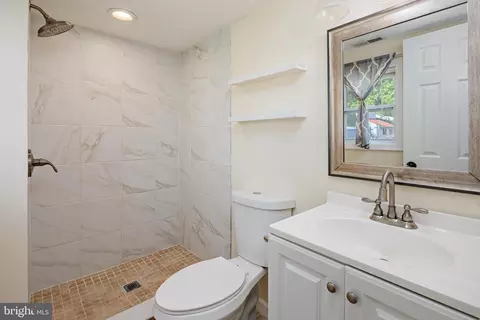 40 Waterview Rd, Dundalk, MD 21222 photo 22