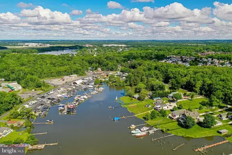 View/Area - 3733 Clarks Point Rd, Middle River, MD 21220 photo 7 of 18