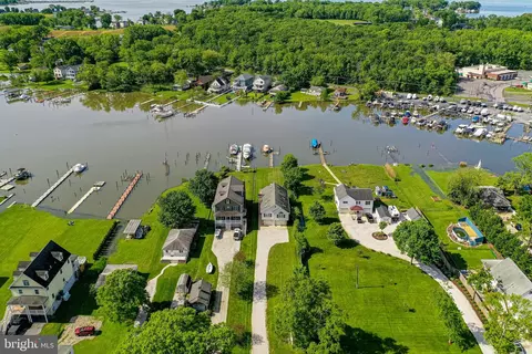 View/Area - 3733 Clarks Point Rd, Middle River, MD 21220 photo 13 of 18