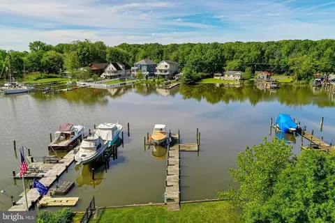 View/Area - 3733 Clarks Point Rd, Middle River, MD 21220 photo 14 of 18
