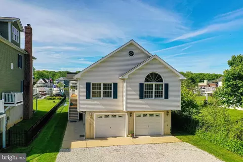 Exterior - 3733 Clarks Point Rd, Middle River, MD 21220 photo 1 of 18