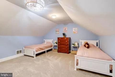 Bedroom - 3733 Clarks Point Rd, Middle River, MD 21220 photo 19 of 19