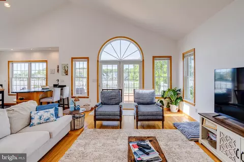 Living - 3733 Clarks Point Rd, Middle River, MD 21220 photo 1 of 7
