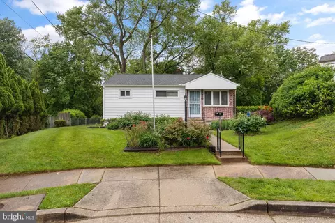 6 Westgate Ct, Owings Mills, MD 21117