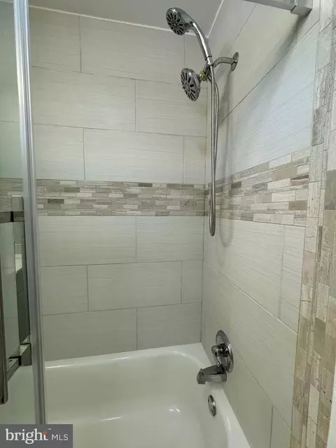 2516 Lightfoot Dr, Baltimore, MD 21209 photo 19