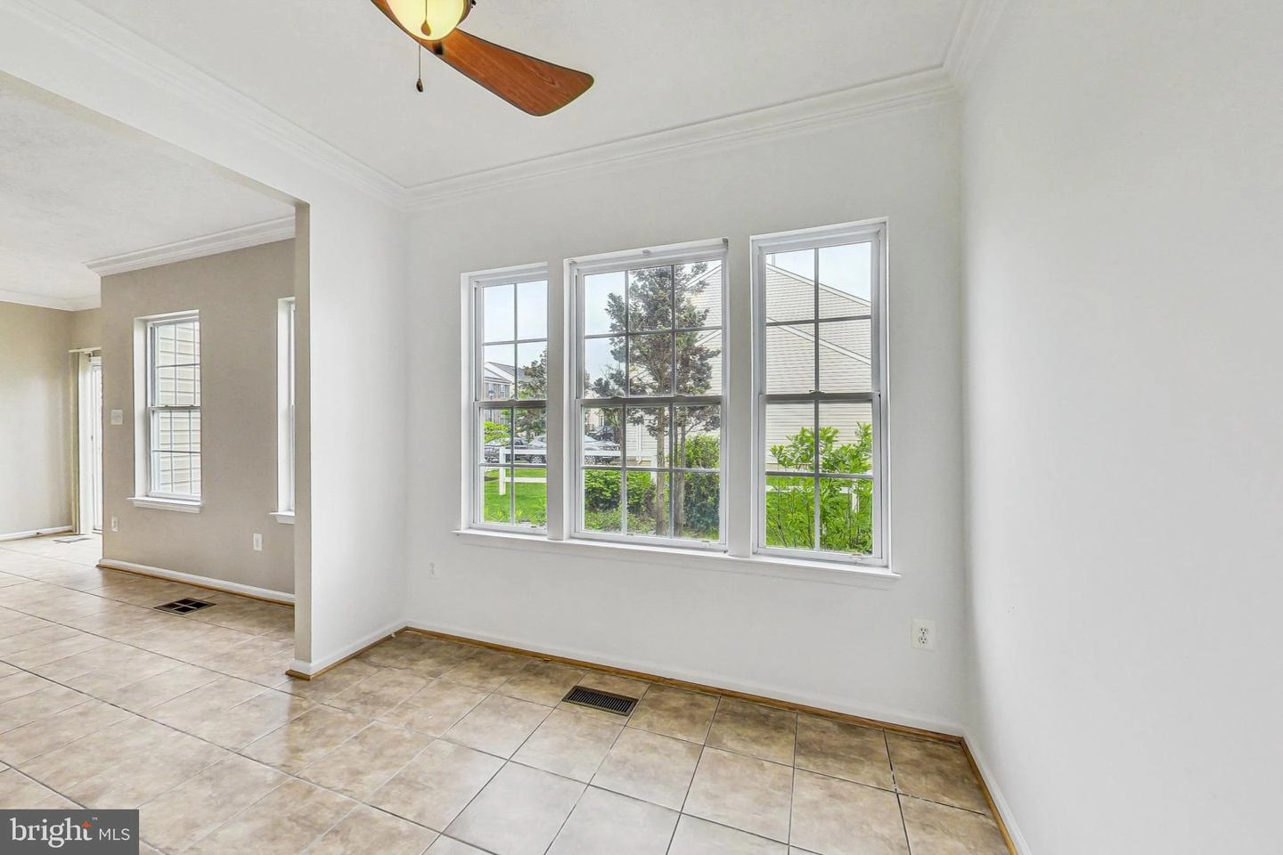 9667 Biggs Rd, Middle River, MD 21220 photo 19