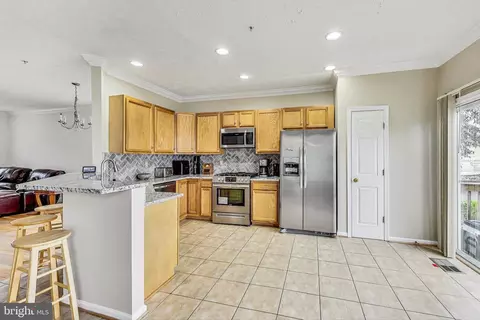 9667 Biggs Rd, Middle River, MD 21220 photo 12