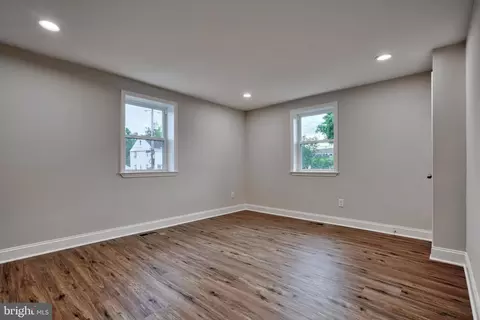 1911 Victory Dr, Halethorpe, MD 21227 photo 11