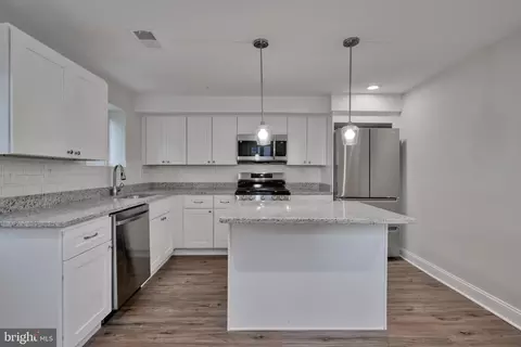 1911 Victory Dr, Halethorpe, MD 21227 photo 4