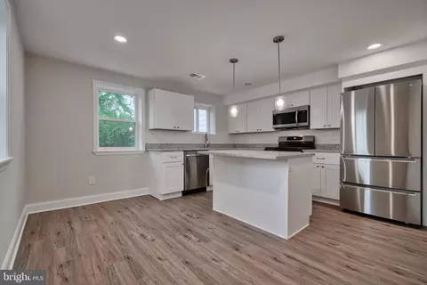 1911 Victory Dr, Halethorpe, MD 21227 photo 7
