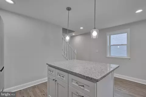 1911 Victory Dr, Halethorpe, MD 21227 photo 8