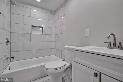 1911 Victory Dr, Halethorpe, MD 21227 photo 16