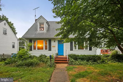 5559 Gayland Rd, Halethorpe, MD 21227