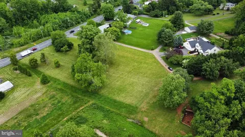 12431 Belair Rd, Kingsville, MD 21087