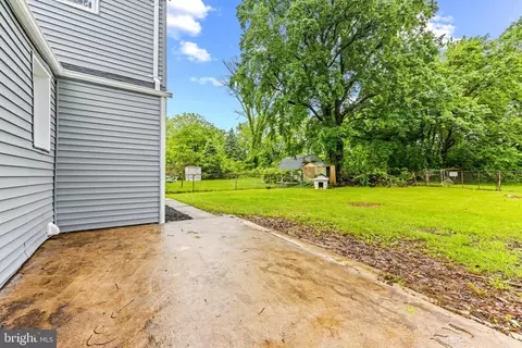 7909 Rolling View Ave, Nottingham, MD 21236 photo 32