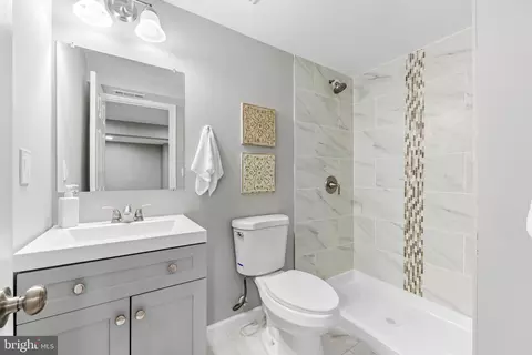 7909 Rolling View Ave, Nottingham, MD 21236 photo 30