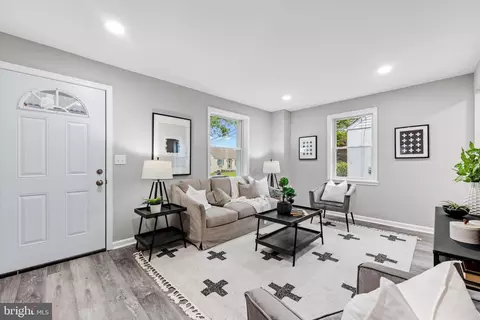 7909 Rolling View Ave, Nottingham, MD 21236 photo 5