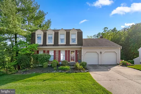 718 Hunter Way, Catonsville, MD 21228