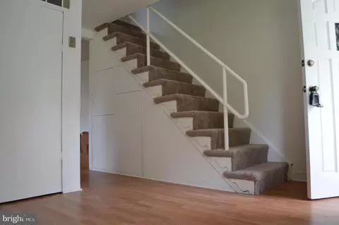 Entry Way - 3171 Freeway, Halethorpe, MD 21227 photo 2 of 4