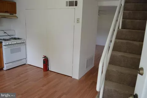 Entry Way - 3171 Freeway, Halethorpe, MD 21227 photo 4 of 4