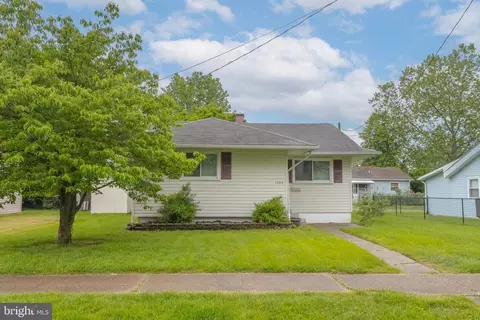 1304 Wilson Point Rd, Middle River, MD 21220