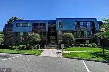 6 Stonehenge Cir #6-2, Pikesville, MD 21208