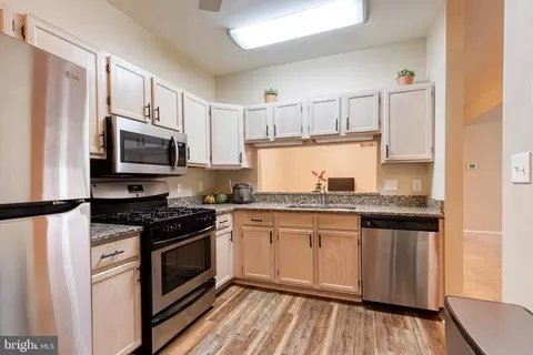 8718 Groffs Mill Dr #8718, Owings Mills, MD 21117