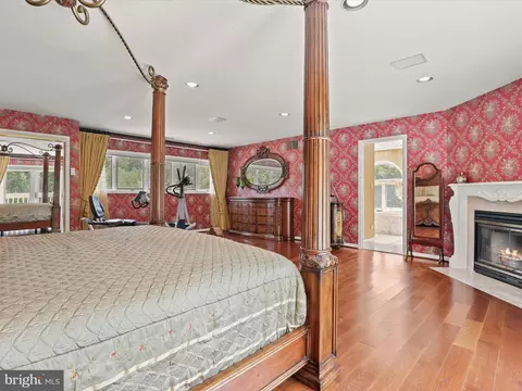 Bedroom - 4 Merry Hill Ct, Pikesville, MD 21208 photo 4 of 9