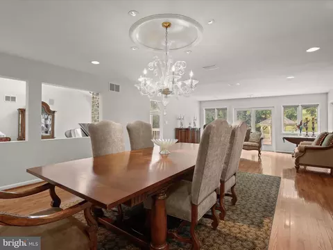 Dining - 4 Merry Hill Ct, Pikesville, MD 21208 photo 3 of 7