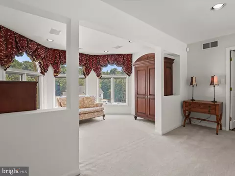 Entry Way - 4 Merry Hill Ct, Pikesville, MD 21208 photo 3 of 4