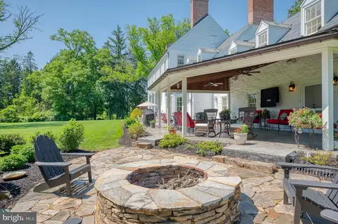 Exterior - 12605 Dulaney Valley Rd, Phoenix, MD 21131 photo 19 of 33